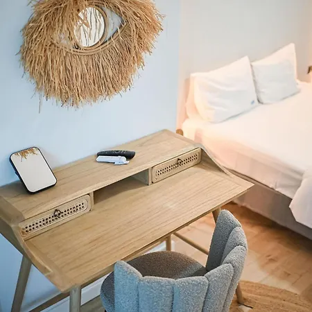 Sun & Fun Infinity Pool