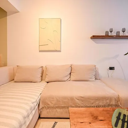 Sun & Fun Infinity Pool *