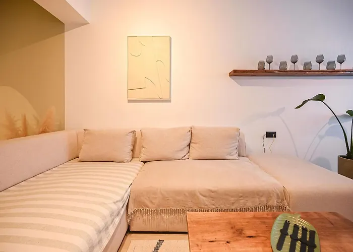 Sun & Fun Infinity Pool *